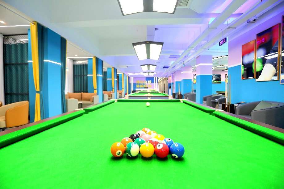 鄭州臺(tái)球廳裝修設(shè)計(jì)效果圖