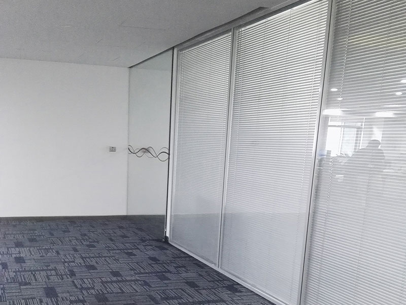 鄭州辦公室裝修施工實景案例圖